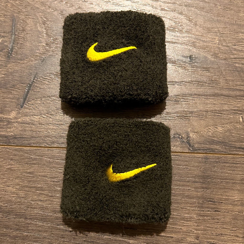 Nike Oregon Ducks Wrist Bands